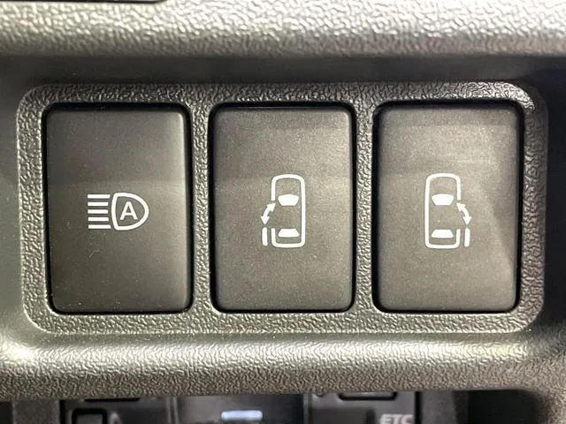 Toyota Hiace Van 2026 photo 3