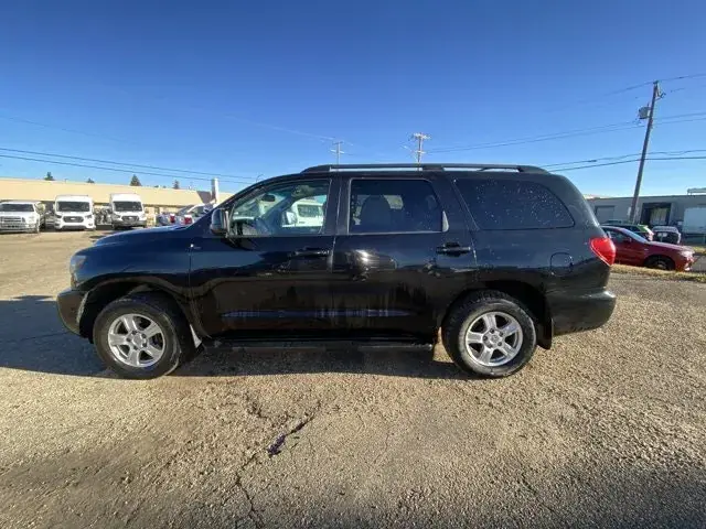 Toyota Sequoia 2012 photo 5