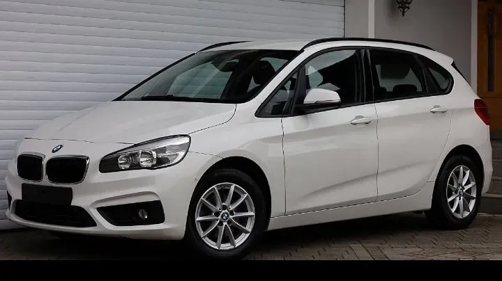BMW 2 Series 2017 photo 2