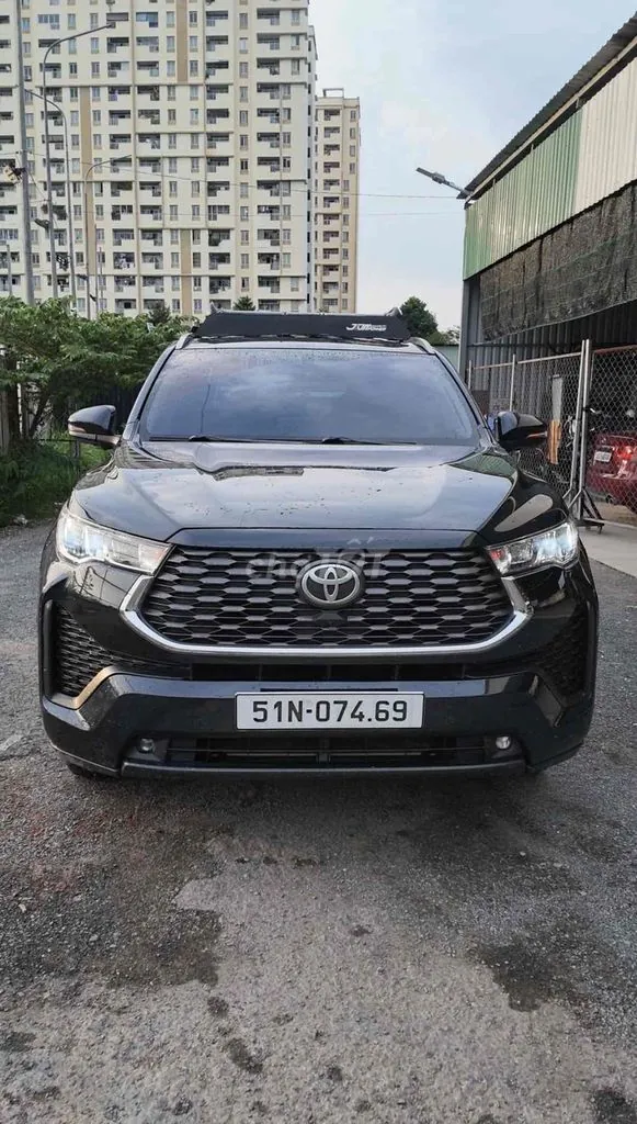 Toyota Innova