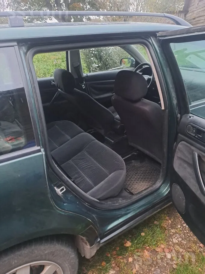 Volkswagen Passat 1999 photo 2