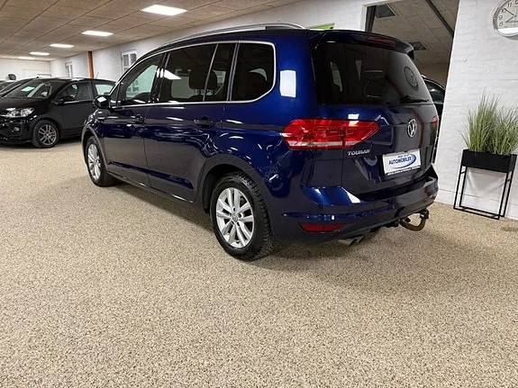 Volkswagen Touran 2018 photo 3