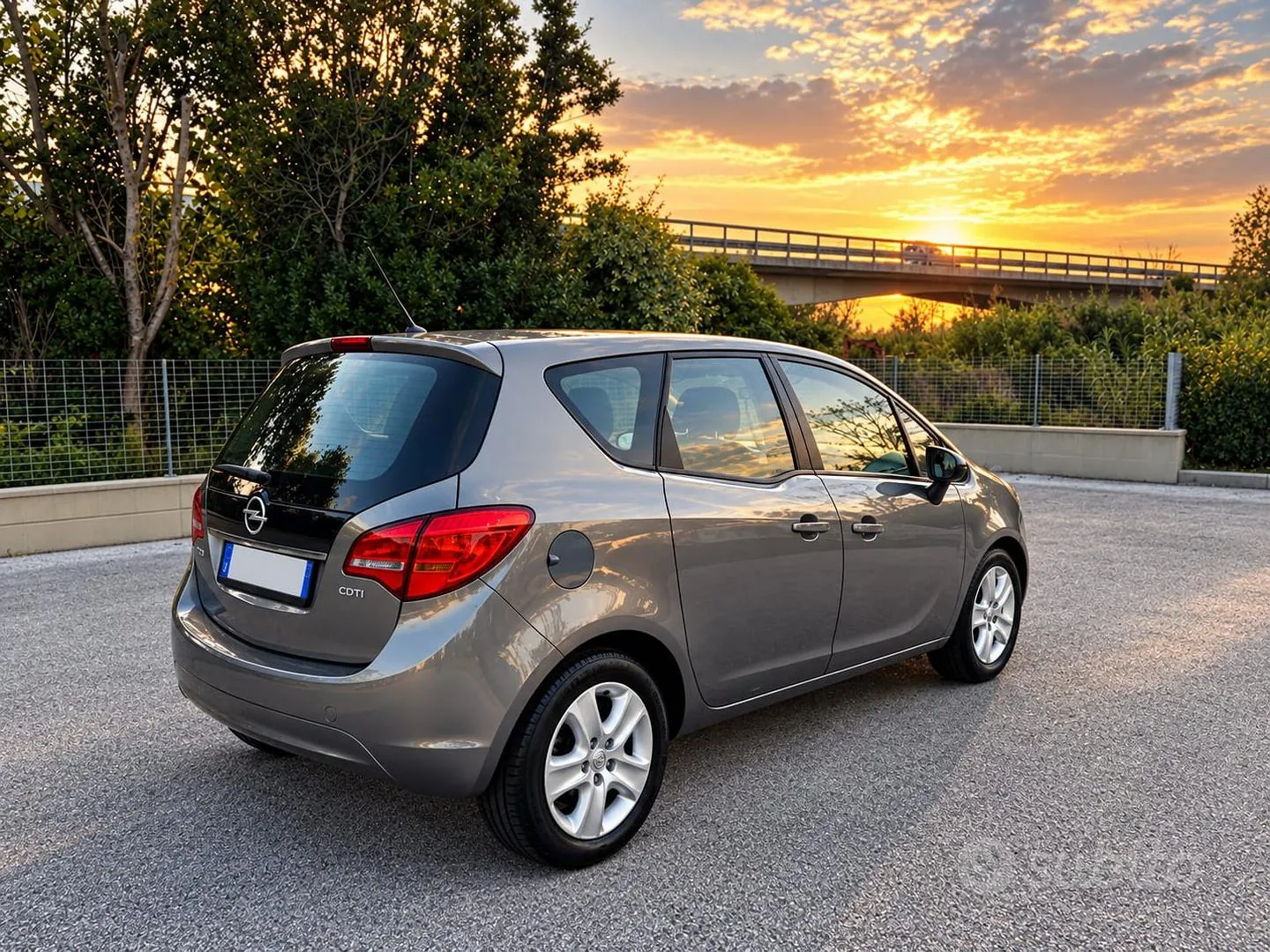 Opel Meriva 2012 photo 4