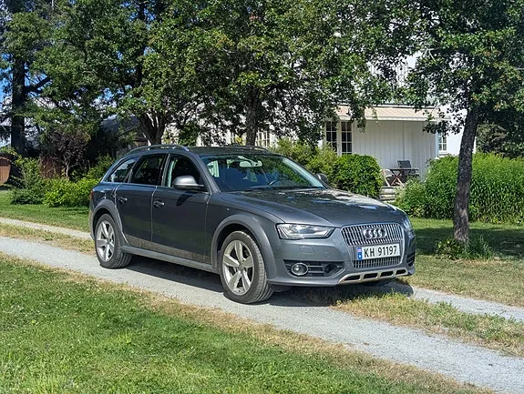 Audi A4 Allroad 2013 photo 2