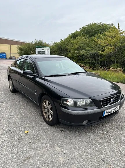 Volvo S60 2004 photo 2