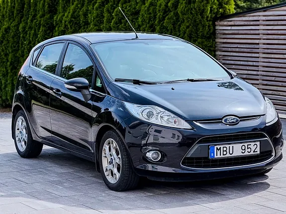 Ford Fiesta 2012 photo 4