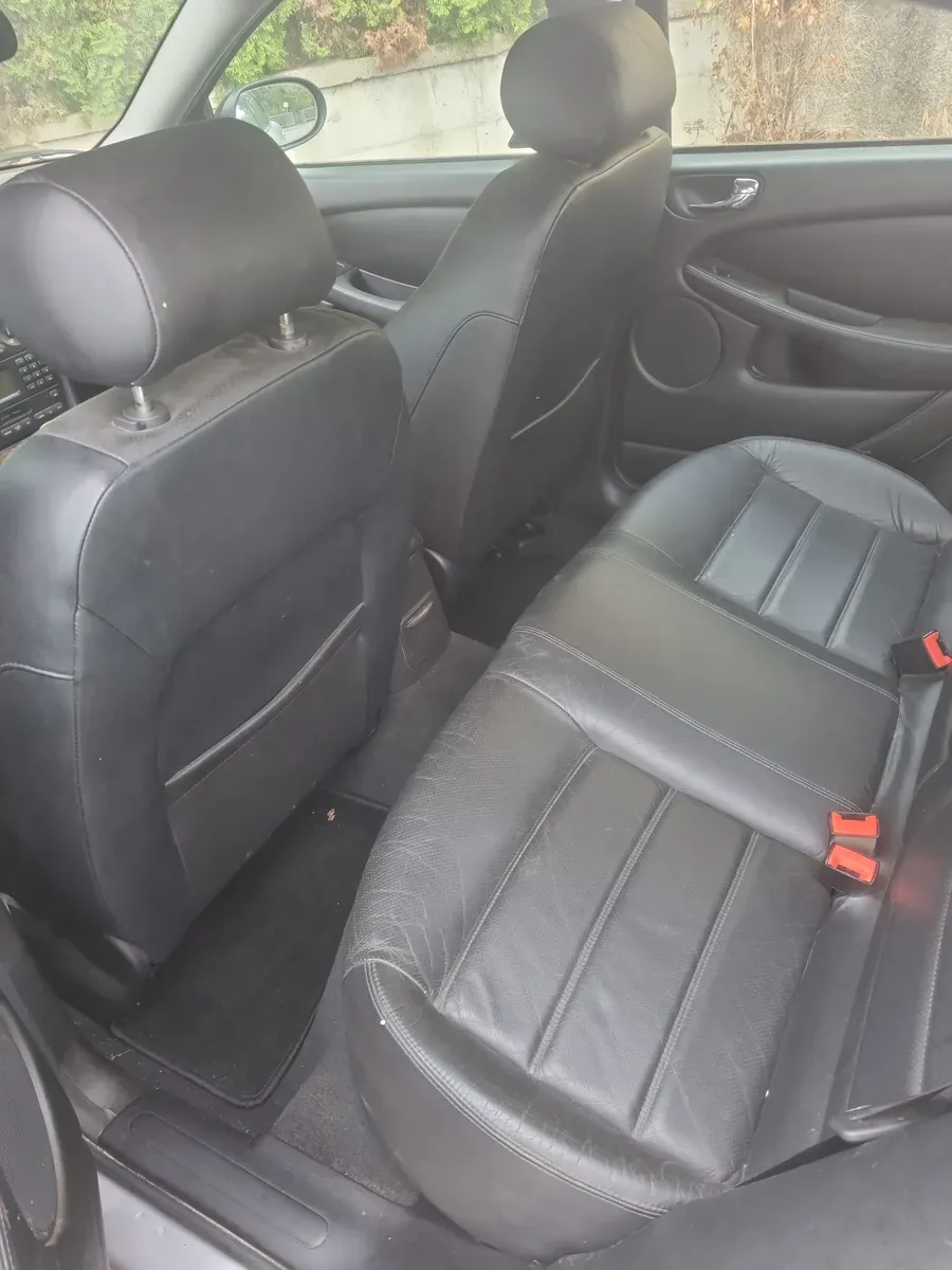 Jaguar X-Type 2001 photo 2
