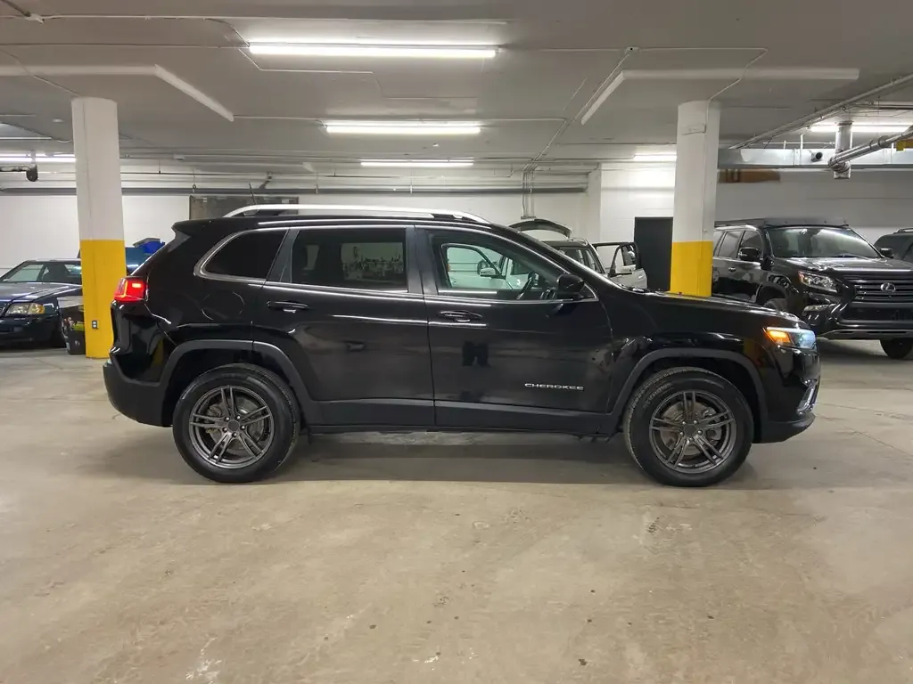 Jeep Cherokee 2019 photo 4