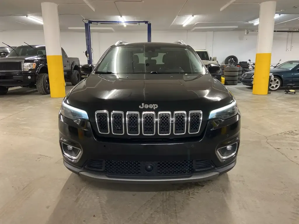 Jeep Cherokee 2019 photo 2