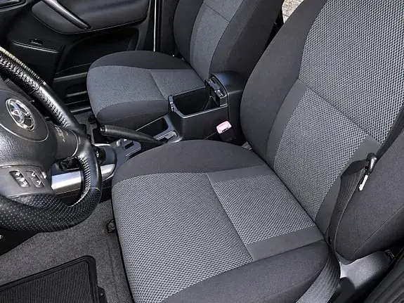Toyota Rav4 2004 photo 3