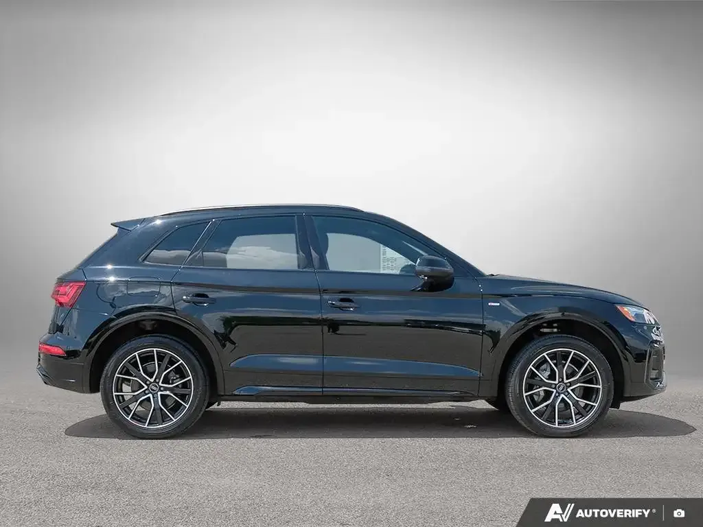 Audi Q5 2022 photo 3