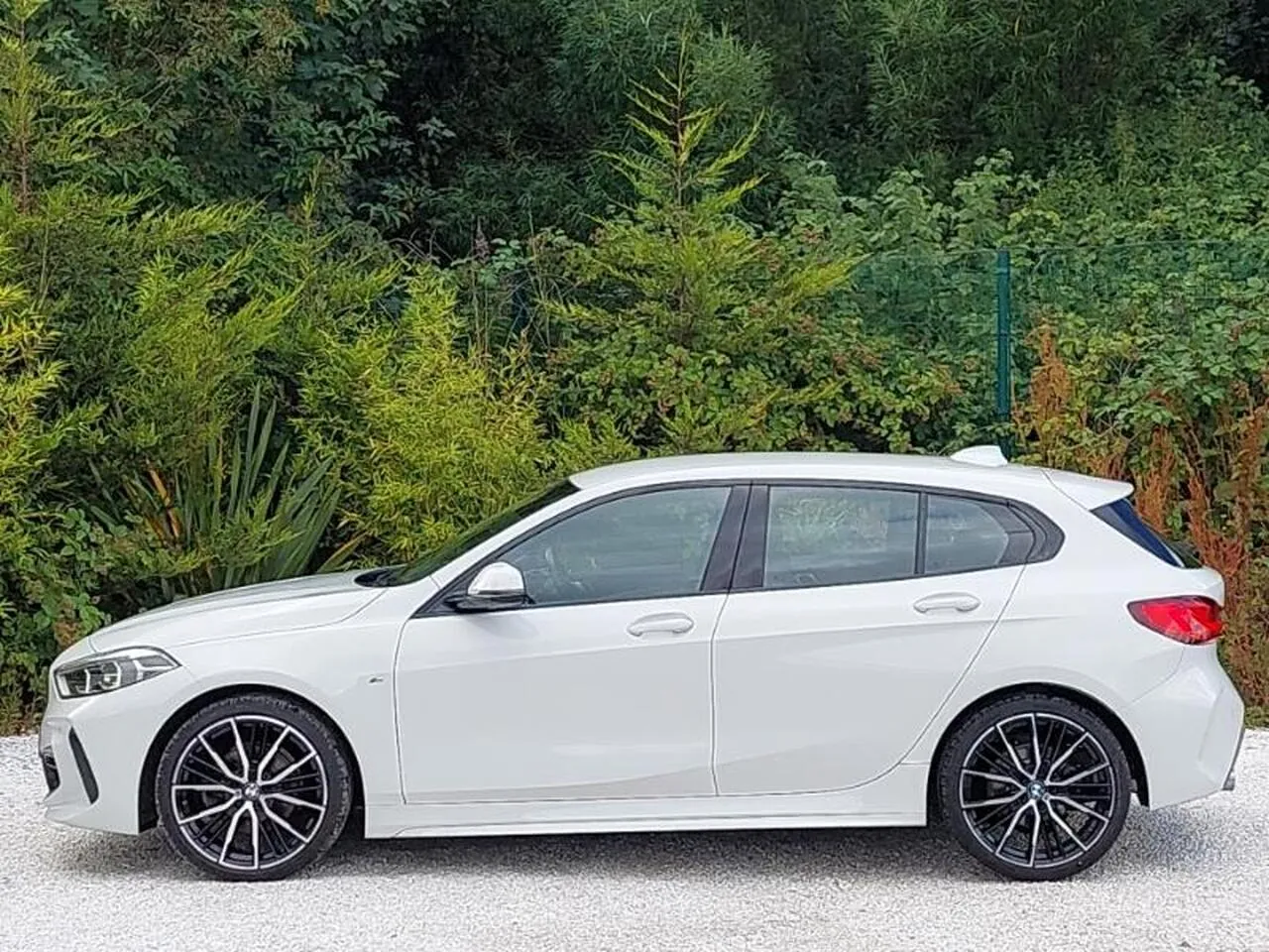 BMW 1 Series 2021 photo 4