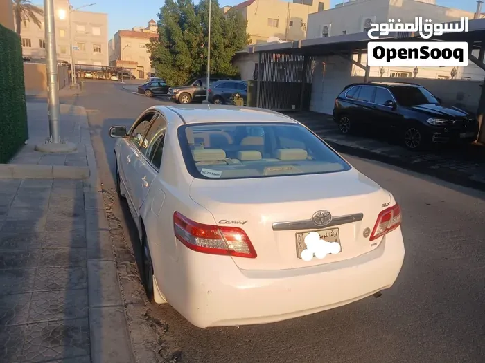Toyota Camry 2011 photo 2