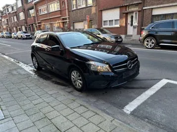 Mercedes-Benz A180