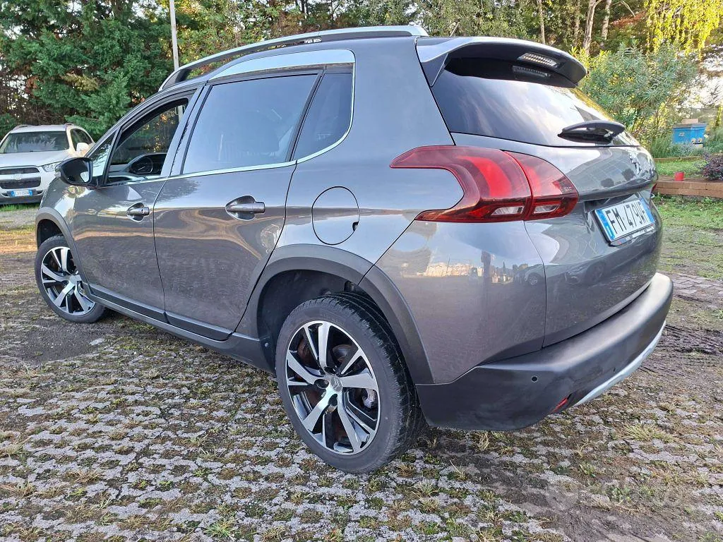 Peugeot 2008 2017 photo 4