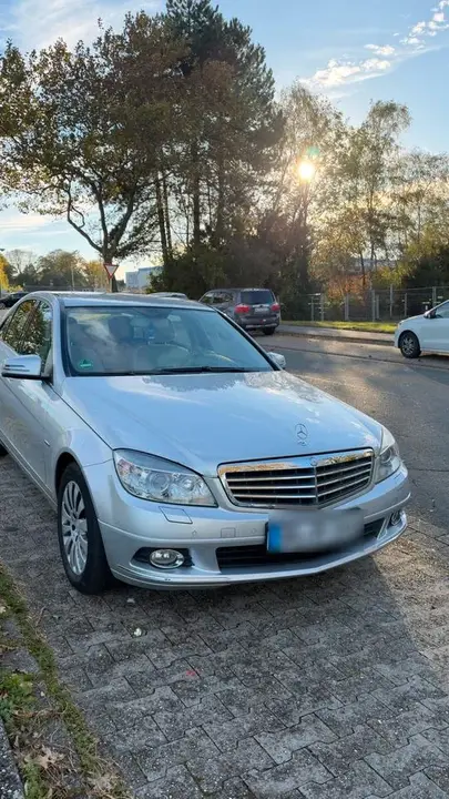 Mercedes-Benz C180