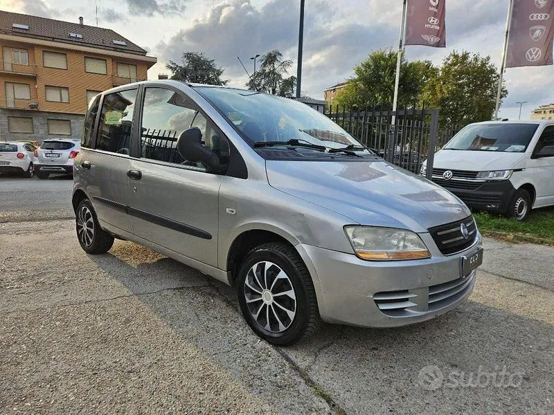 Fiat Multipla 2005 photo 2