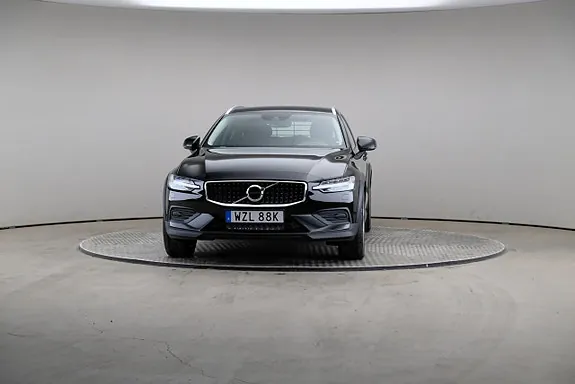 Volvo V60 Cross Country 2022 photo 3