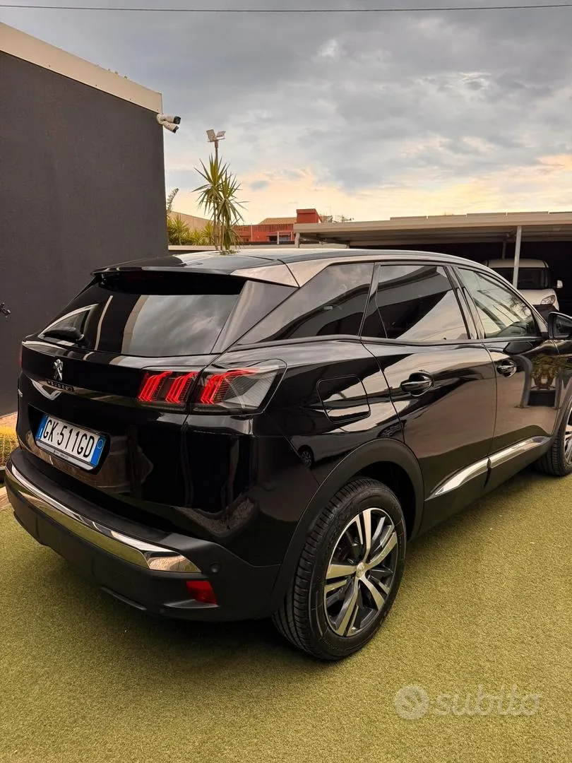 Peugeot 3008 2022 photo 3