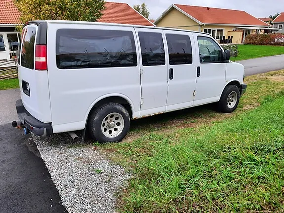 Chevrolet Express 2003 photo 3