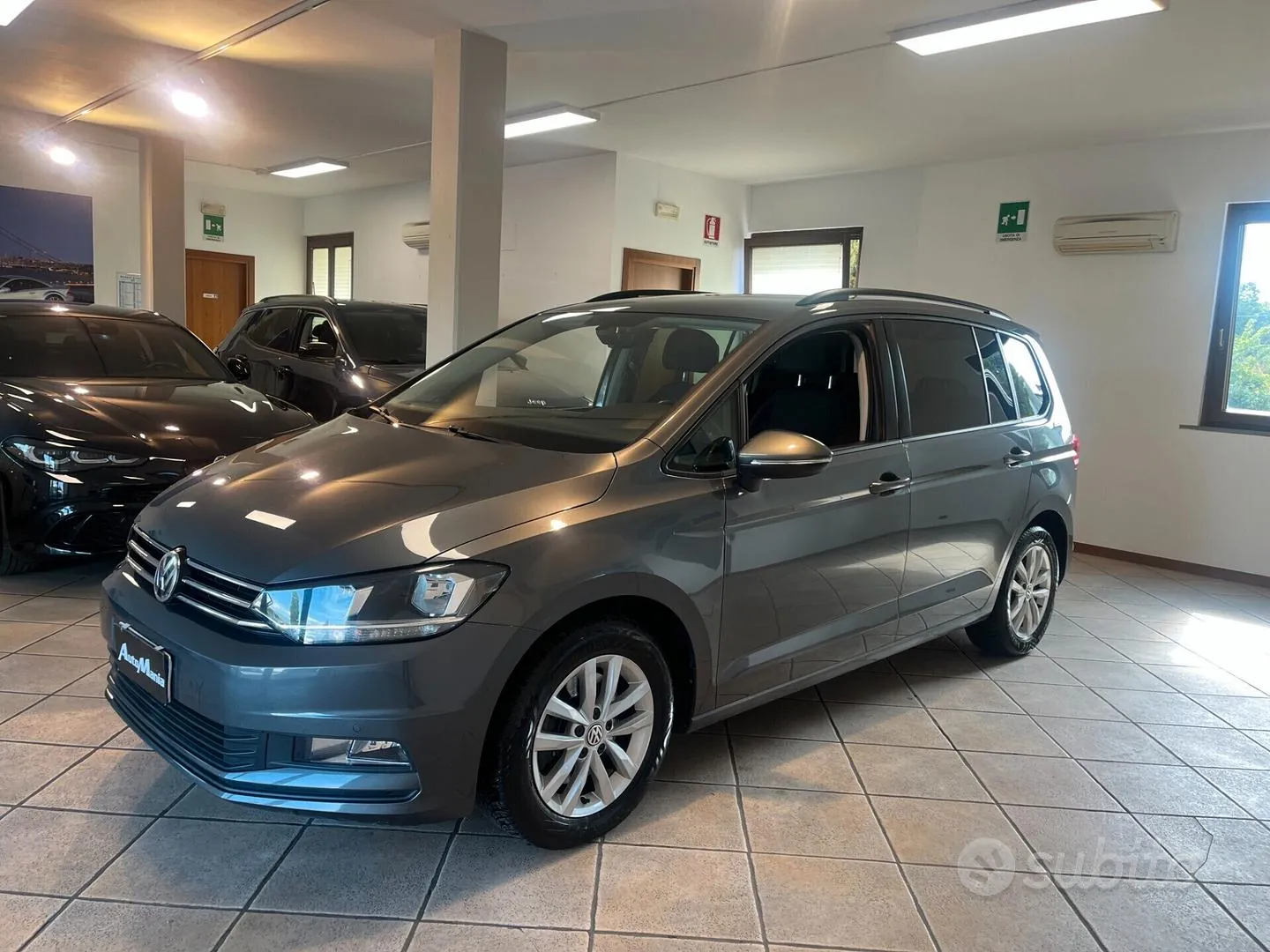 Volkswagen Touran 2017 photo 3