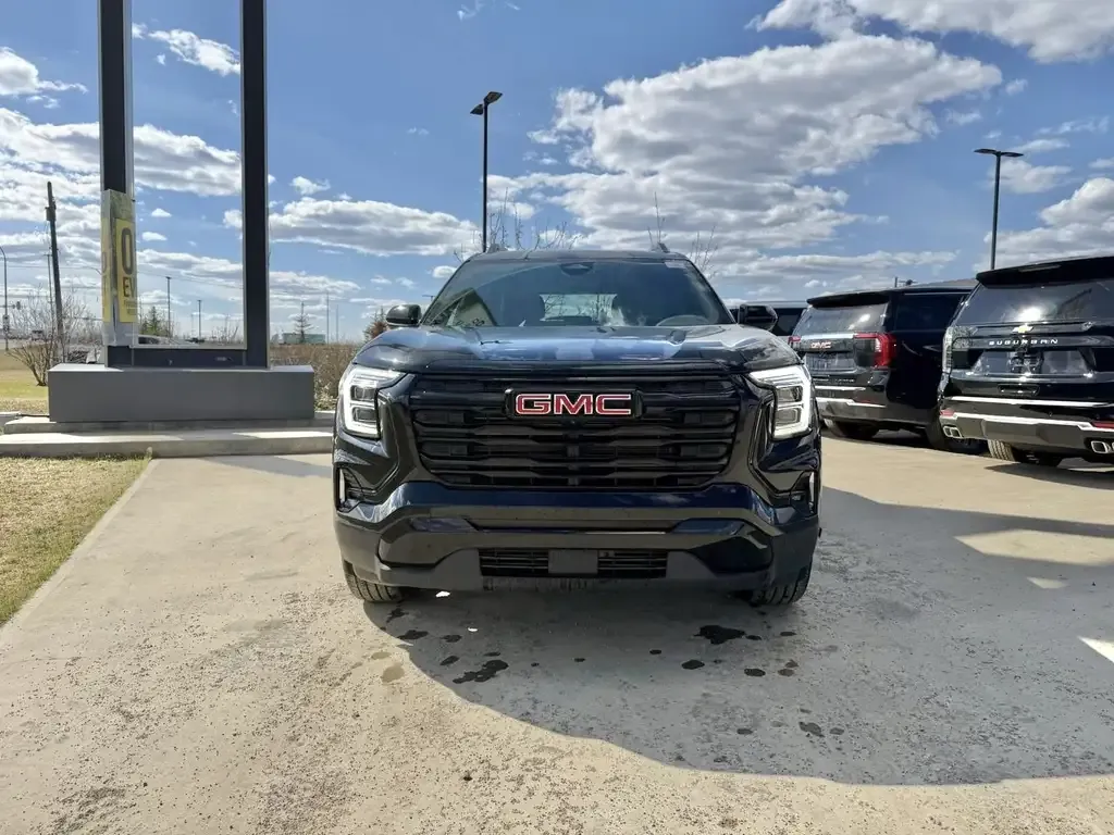 GMC Terrain 2026 photo 2