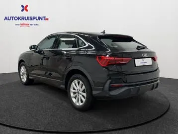 Audi Q3 2022 photo 3