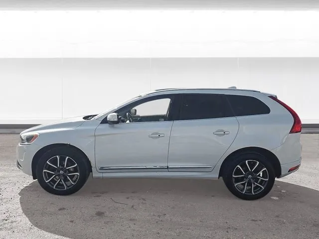 Volvo Xc60 2016 photo 2