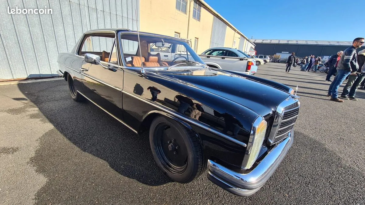 Mercedes-Benz W114