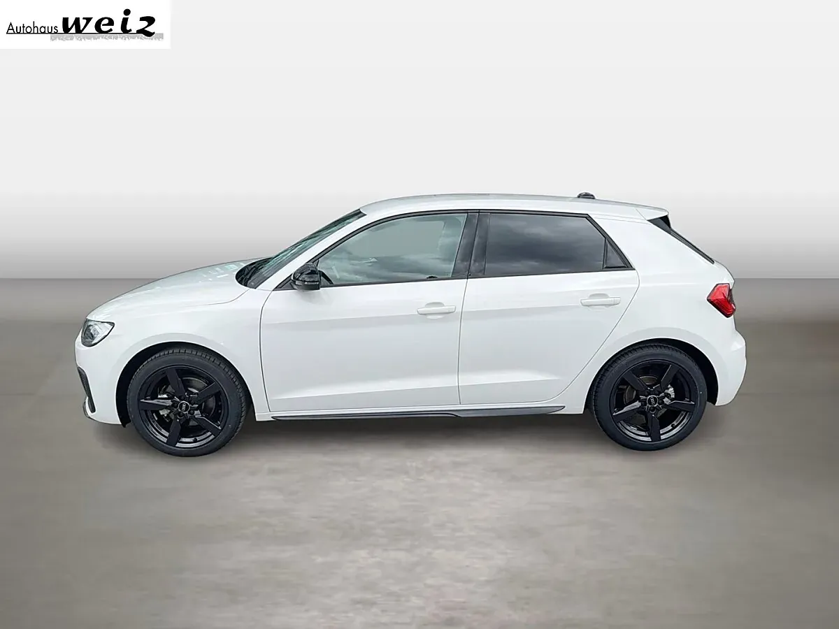 Audi A1 2026 photo 2