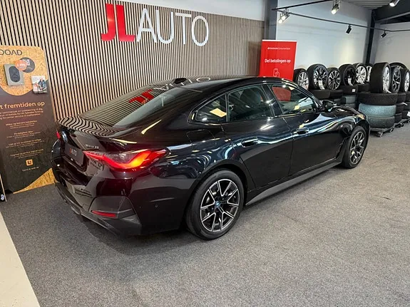 BMW I4 2024 photo 5