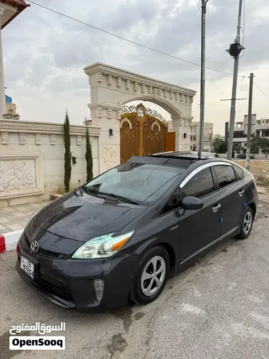 Toyota Prius 2012 photo 2