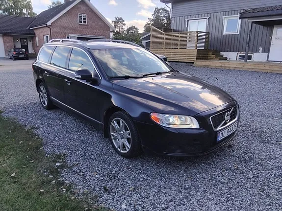 Volvo V70 2008 photo 3