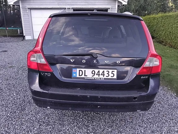 Volvo V70 2008 photo 5