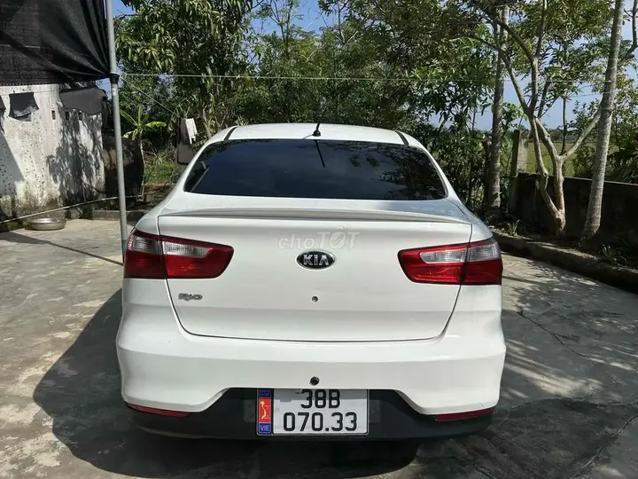 Kia Rio 2015 photo 5