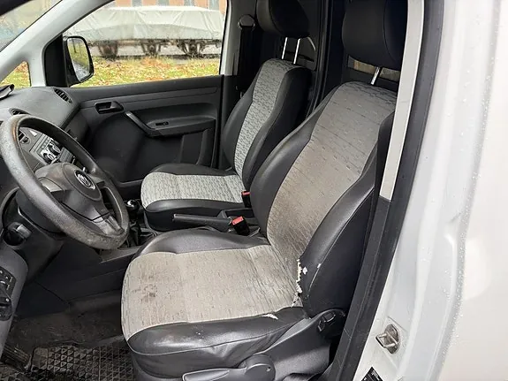 Volkswagen Caddy 2011 photo 2