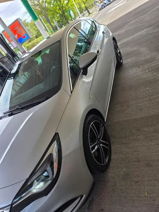 Opel Astra 2016 photo 2