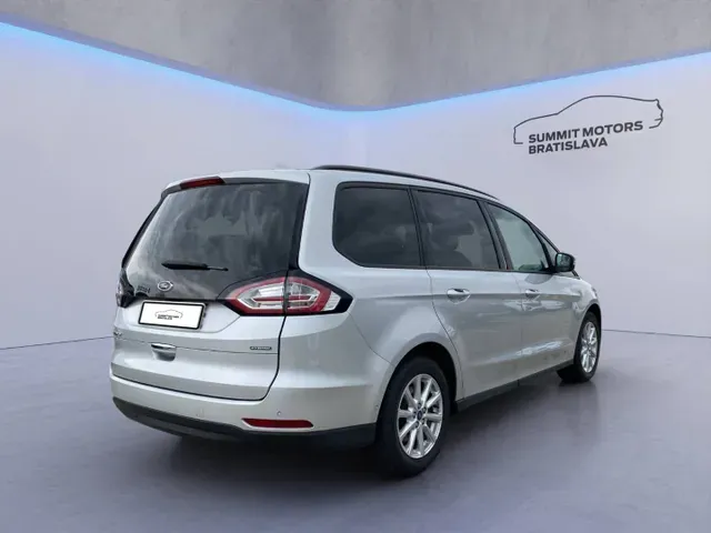 Ford Galaxy 2022 photo 4