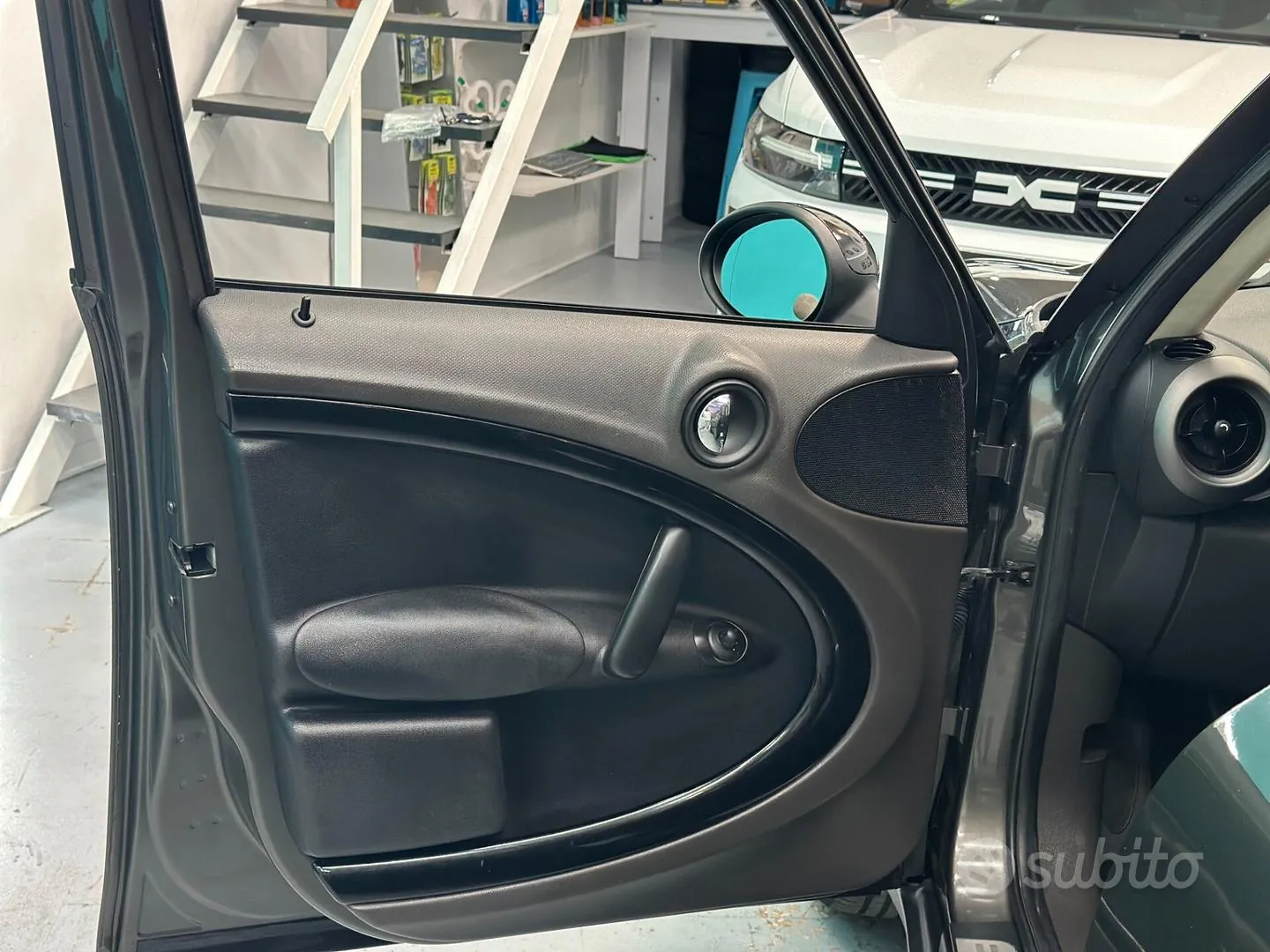 Mini Countryman 2012 photo 4