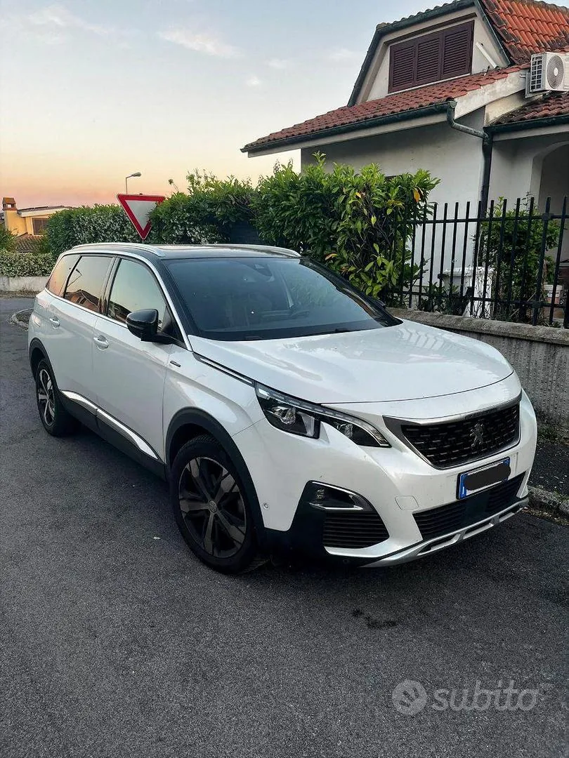 Peugeot 5008 2017 photo 4