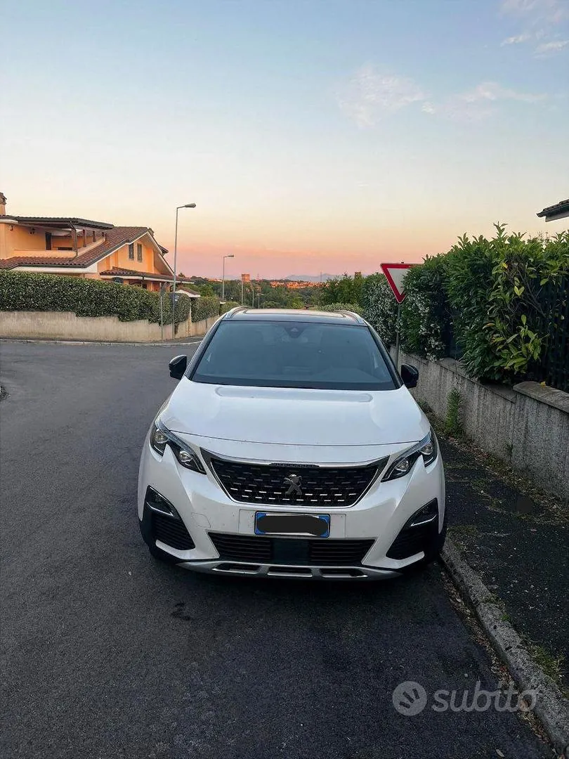 Peugeot 5008 2017 photo 3