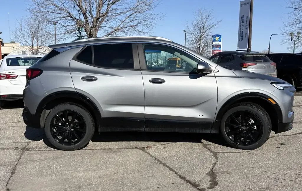 Buick Encore 2026 photo 4