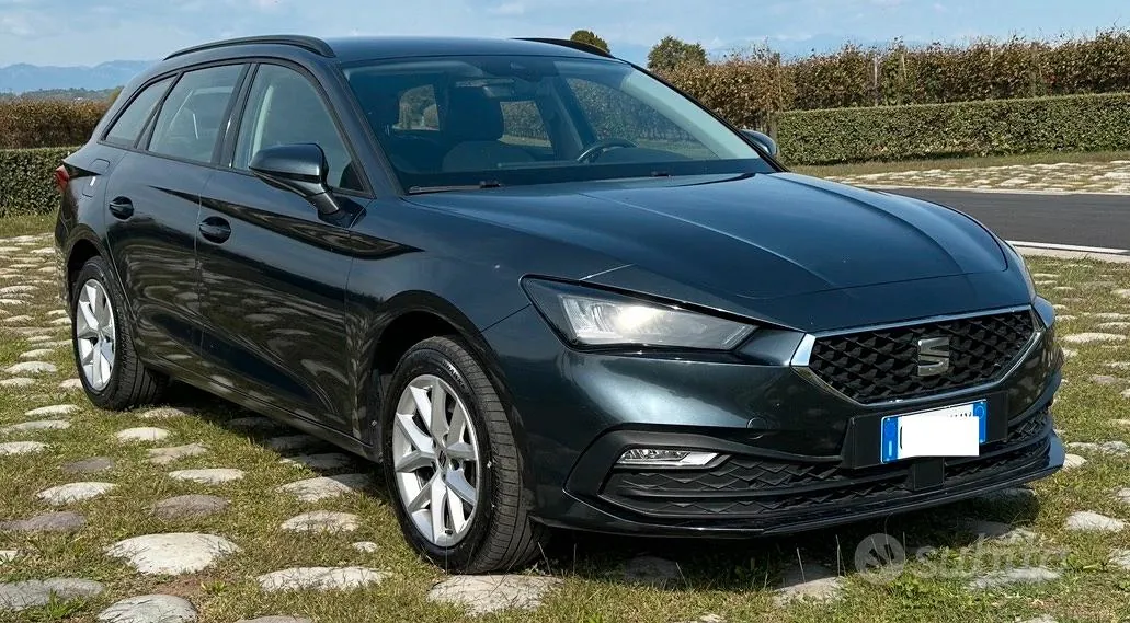 Seat Leon 2024 photo 4