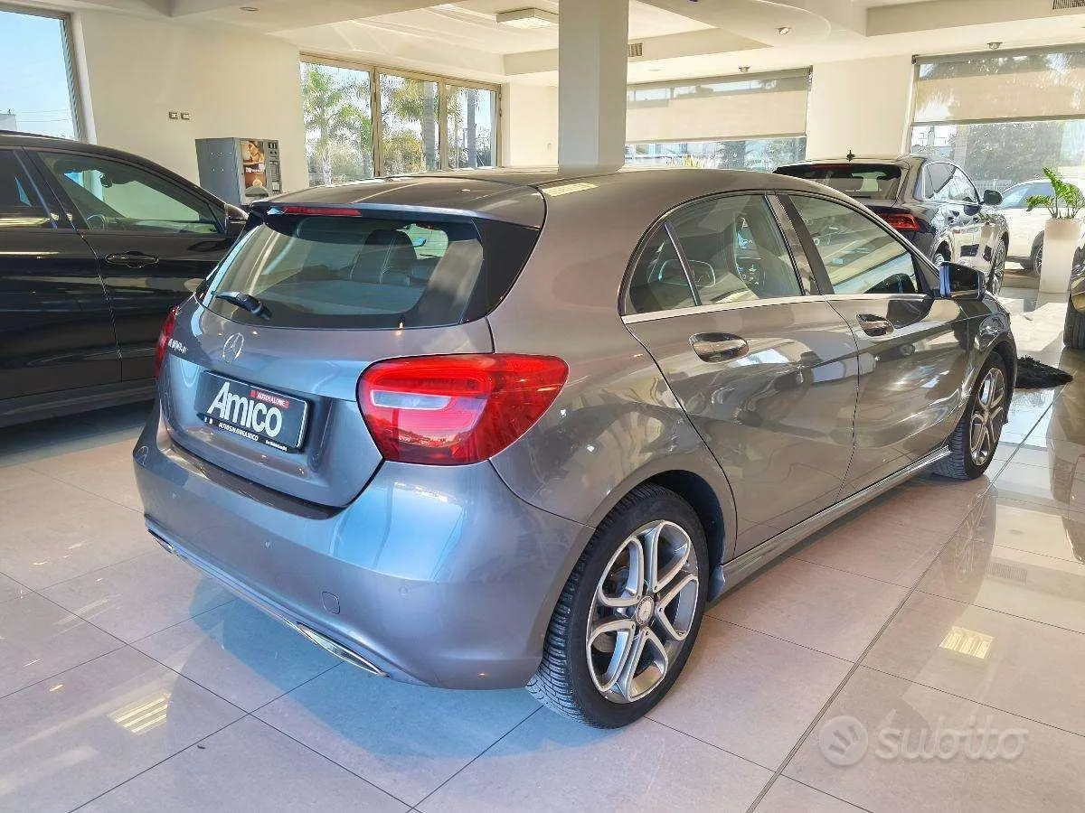 Mercedes-Benz A 2015 photo 5