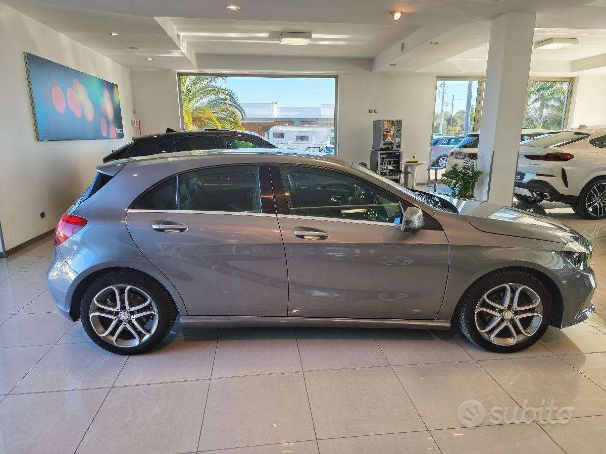Mercedes-Benz A 2015 photo 4