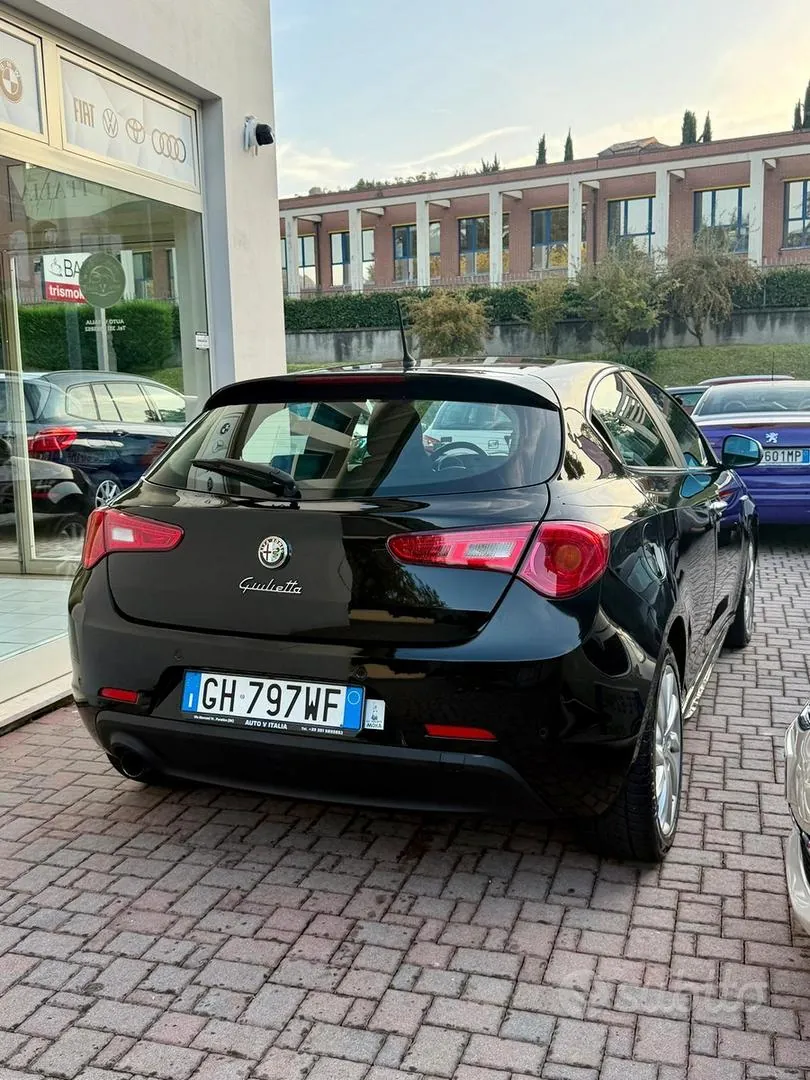 Alfa Romeo Giulietta