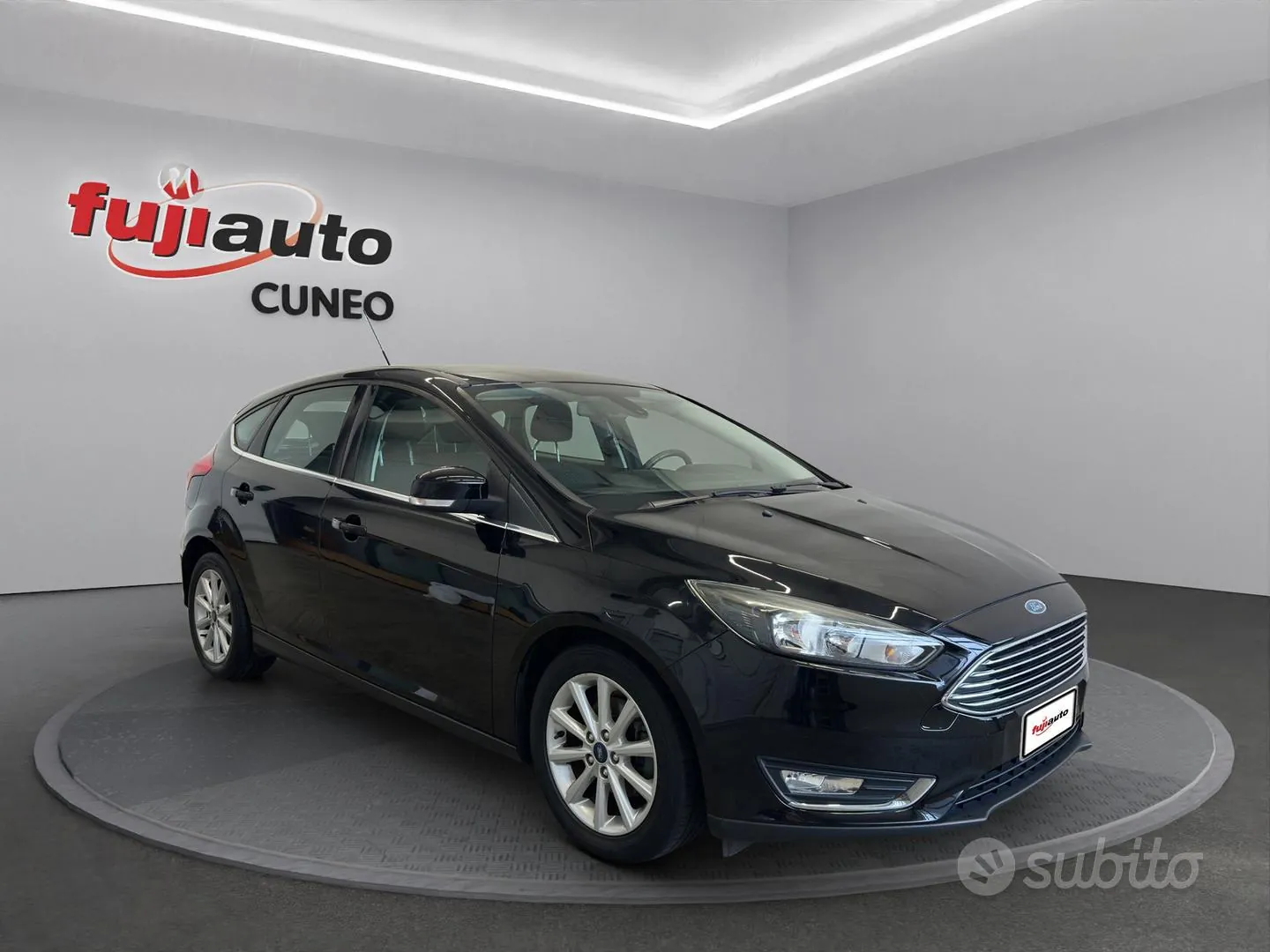 Ford Focus 2016 photo 2