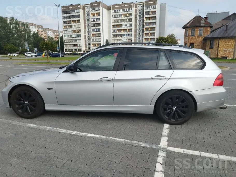 BMW 320 2006 photo 3