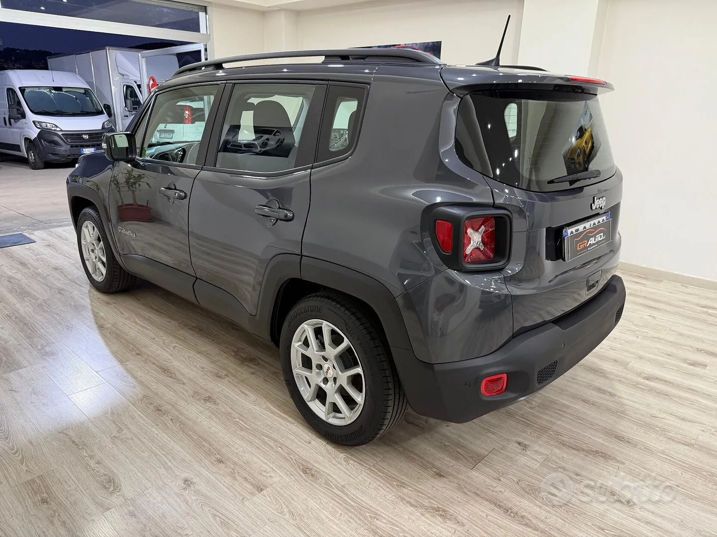 Jeep Renegade 2024 photo 4