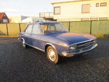 Audi 100 1971 photo 3